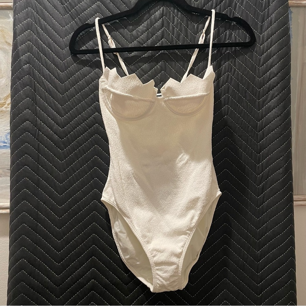 Vix Paula Hermanny White One-Piece Swimsuit